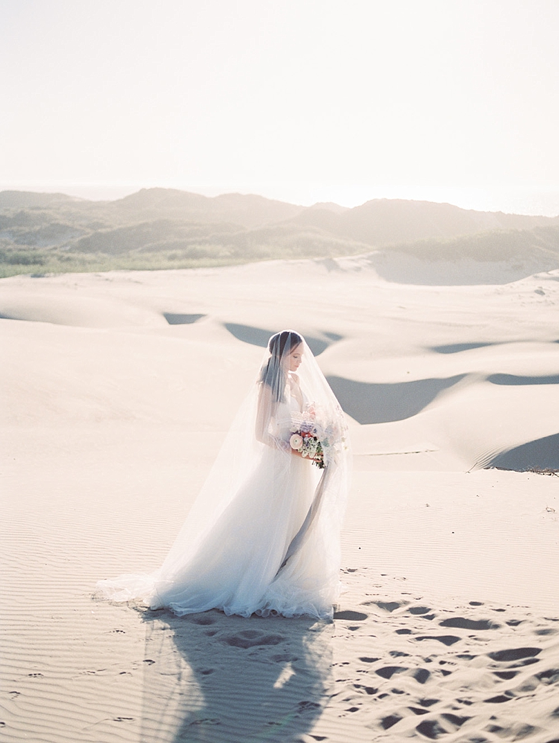Romantic Sand Dunes Elopement Wedding Ideas | Tenth and Grace Photography Romantic Sand Dunes Elopement Wedding Ideas | Tenth and Grace Photography