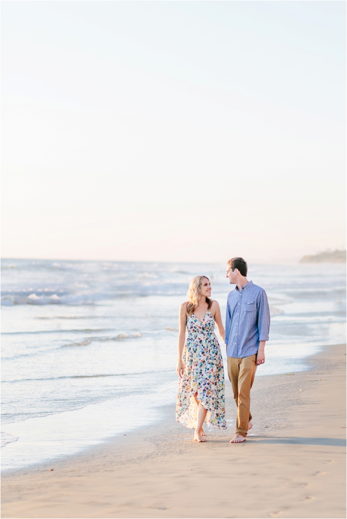 Sunset Beach engagement session at Torrey Pines | San Diego Beach Engagement Session by Leslie Anne Photofinish