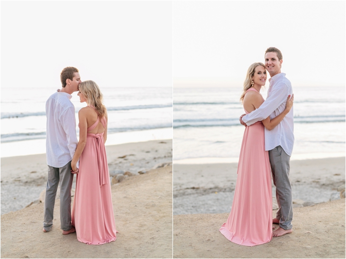 Sunset Beach engagement session at Torrey Pines | San Diego Beach Engagement Session by Leslie Anne Photofinish
