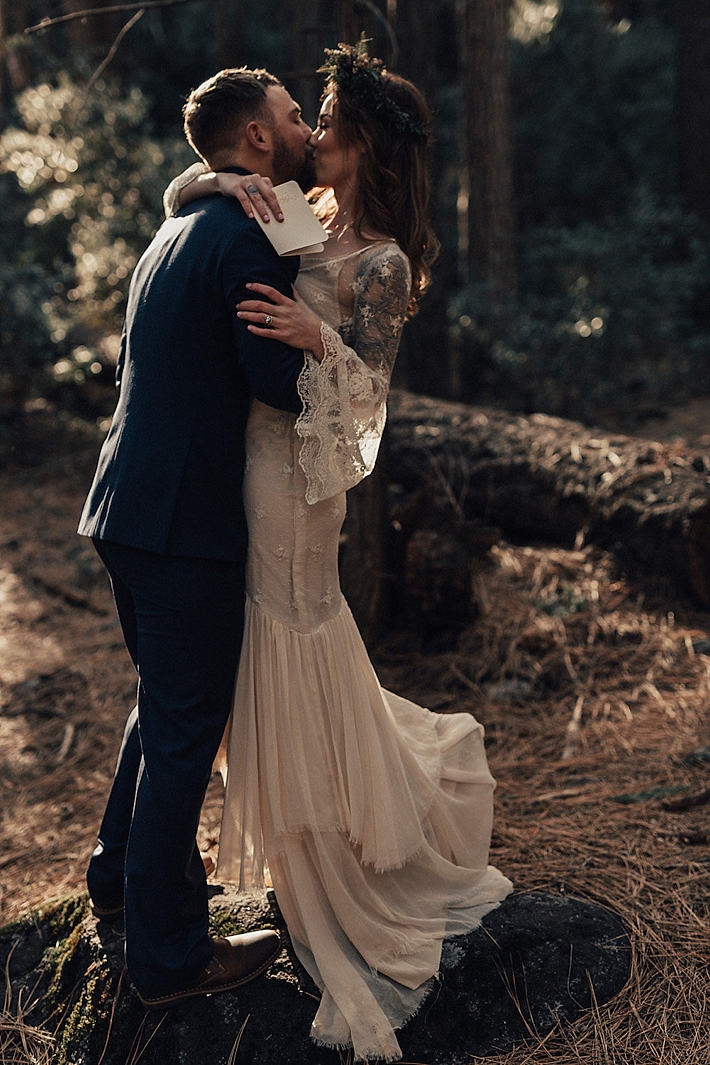 Intimate Bohemian Wedding Inspiration in Yosemite Valley | Randi Kreckman Photography